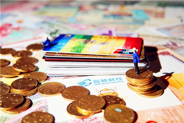 資產(chǎn)負(fù)債表財(cái)務(wù)分析應(yīng)該從哪些方面入手？財(cái)務(wù)分析人員應(yīng)該怎么做？